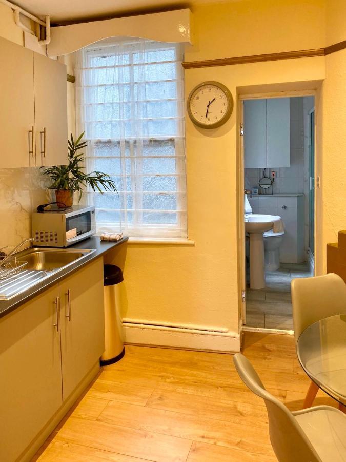 Candy Cafe Apartment London Eksteriør billede